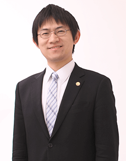 社員弁護士・税理士 杉浦恵一
